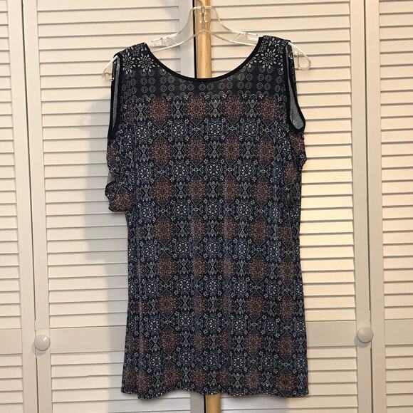 Lavish Geometric Stretch V-Neck Cold Short Sleeve Blouse L - Picture 2 of 5